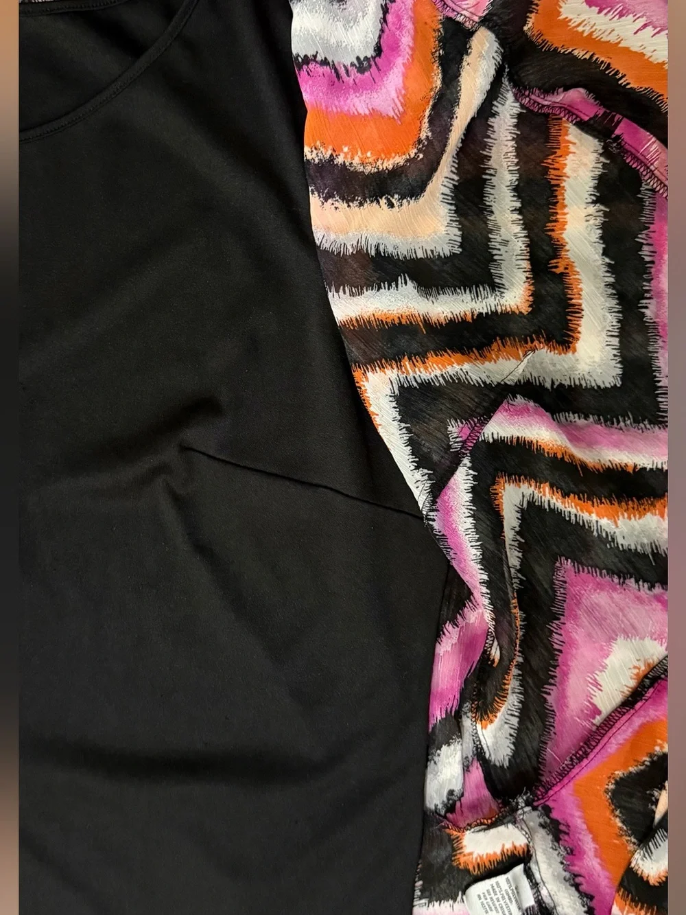 Women’s Top from Signature by Larry Levine Woman - Size 2X - Multicolor